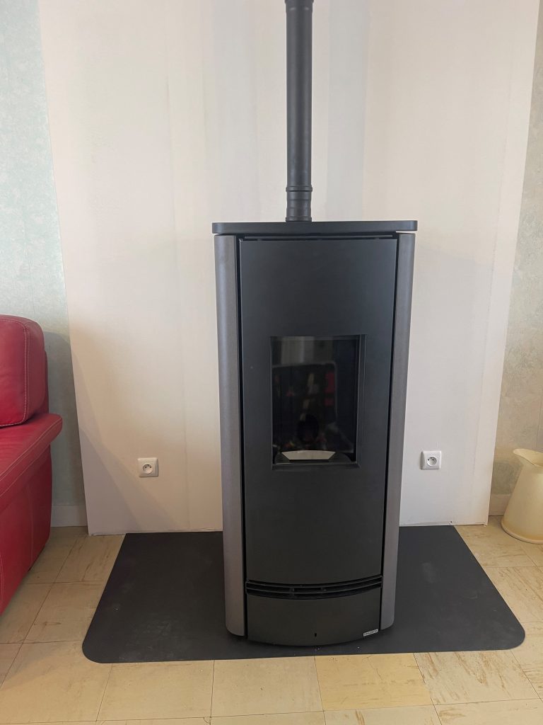 poêle à granulés p930m